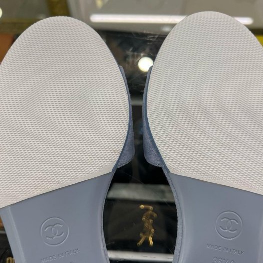 東區正精品㊣CHANEL G45499全新香奈兒藍色山茶花麂皮金雙C涼鞋拖鞋 36.5號 RZ6303-8