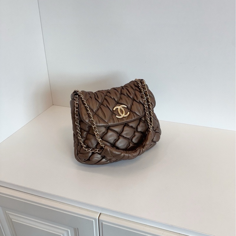 Chanel 香奈兒 古銅金泡芙全皮 腋下單肩包 尺寸約29*23  手感柔軟 厚實肩托-1