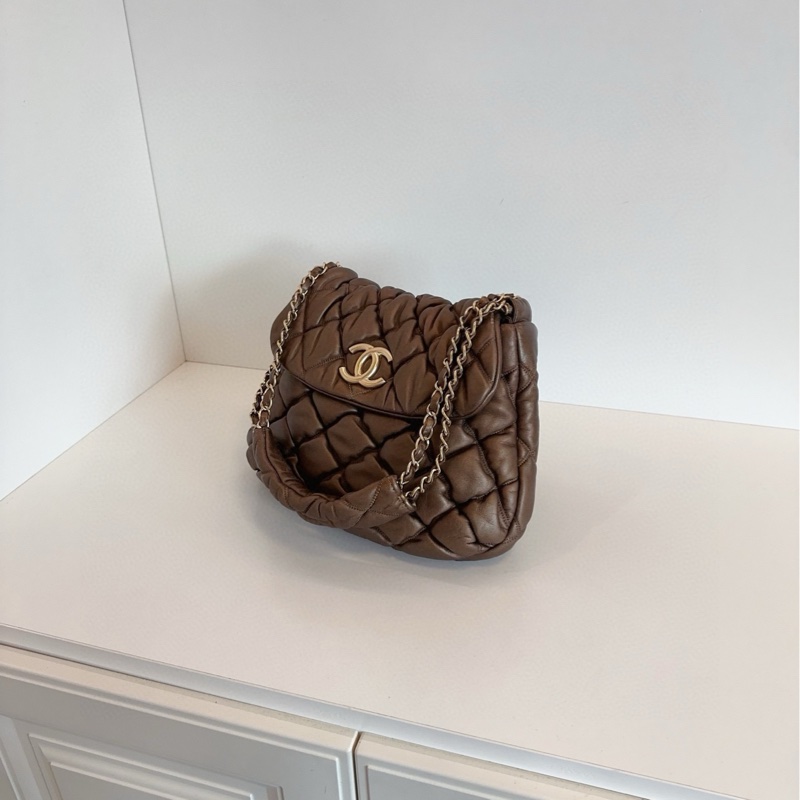 Chanel 香奈兒 古銅金泡芙全皮 腋下單肩包 尺寸約29*23  手感柔軟 厚實肩托-3