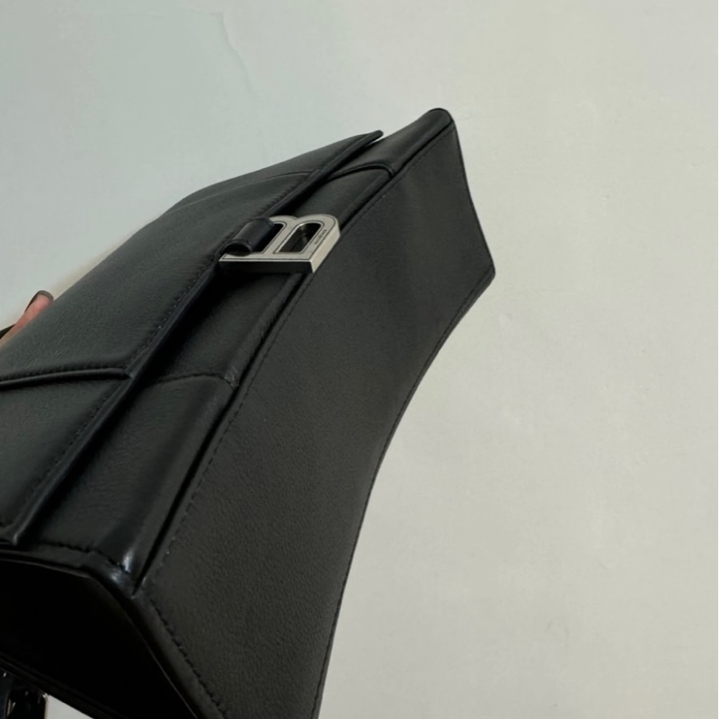 BALENCIAGA 沙漏包中號-11
