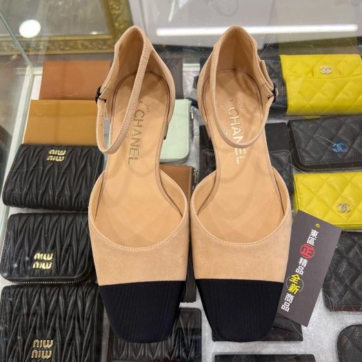 東區正精品㊣CHANEL G38256全新香奈兒駝色麂皮黑頭帆布小雙C涼鞋平底鞋 37號 RZ6304-0