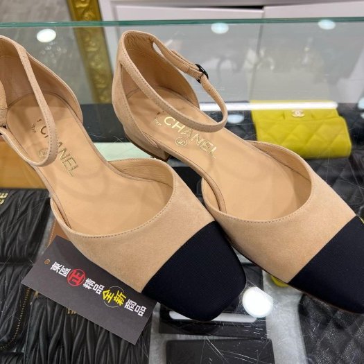 東區正精品㊣CHANEL G38256全新香奈兒駝色麂皮黑頭帆布小雙C涼鞋平底鞋 37號 RZ6304-2