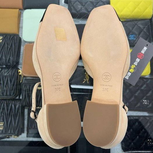 東區正精品㊣CHANEL G38256全新香奈兒駝色麂皮黑頭帆布小雙C涼鞋平底鞋 37號 RZ6304-3