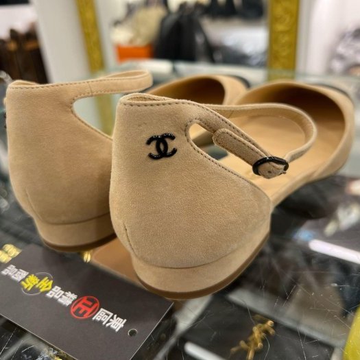 東區正精品㊣CHANEL G38256全新香奈兒駝色麂皮黑頭帆布小雙C涼鞋平底鞋 37號 RZ6304-6