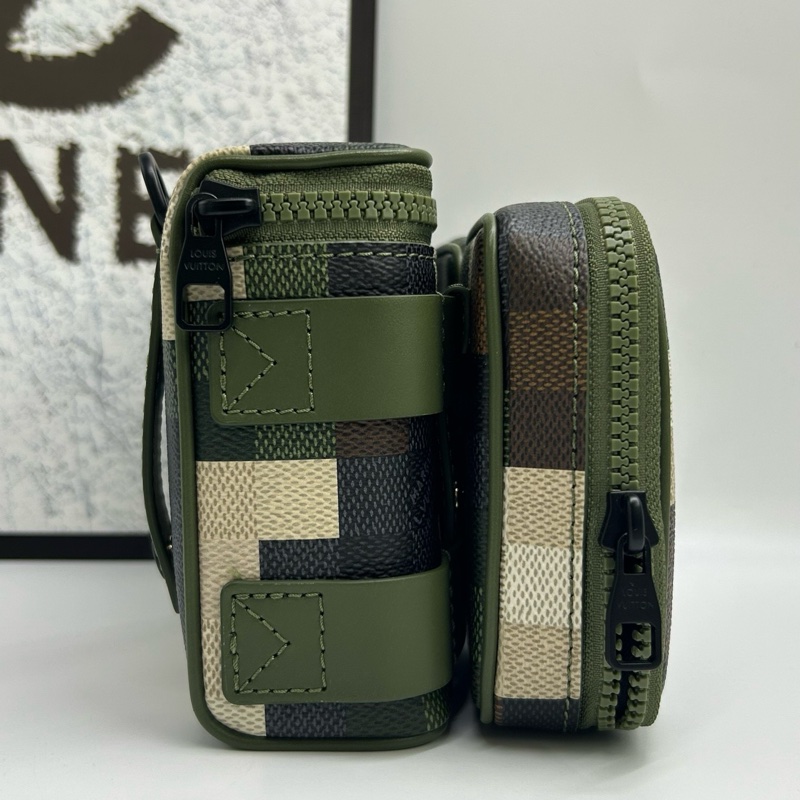 Lv Trail 塗層帆布 菲董迷彩 斜挎包 胸包 約長18.5cm 寬11cm 高12.5cm-3