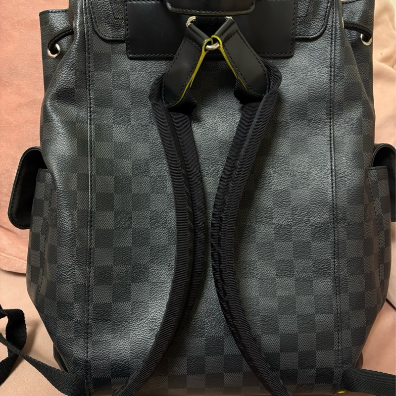 Louis Vuitton Christopher PM Damier Graphite 綠邊季節款 LV 男後背包-3