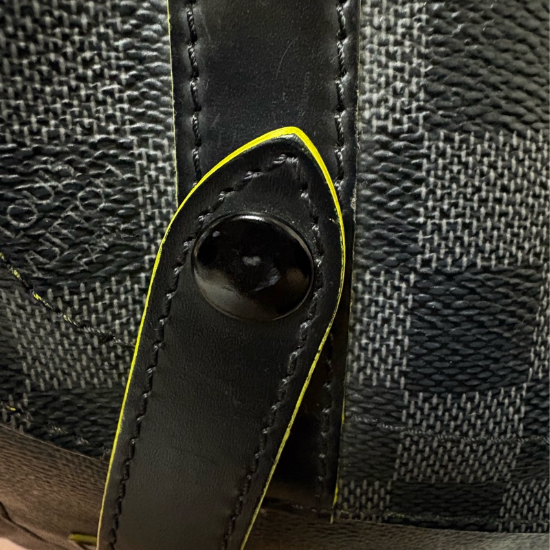 Louis Vuitton Christopher PM Damier Graphite 綠邊季節款 LV 男後背包-23