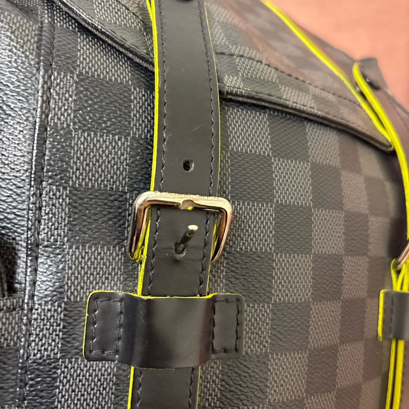 Louis Vuitton Christopher PM Damier Graphite 綠邊季節款 LV 男後背包-26