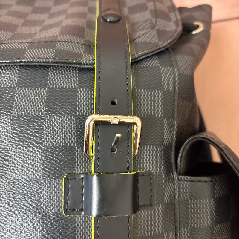 Louis Vuitton Christopher PM Damier Graphite 綠邊季節款 LV 男後背包-27