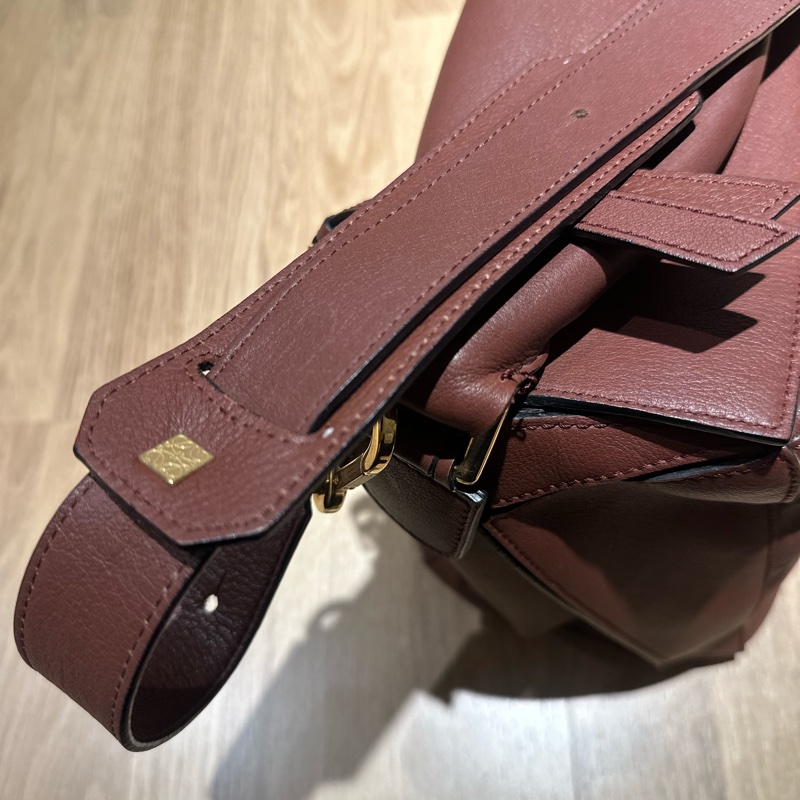 LOEWE Puzzle 大款 小牛皮拼圖包 楓葉紅|正品|322.30.K73|附背帶-16