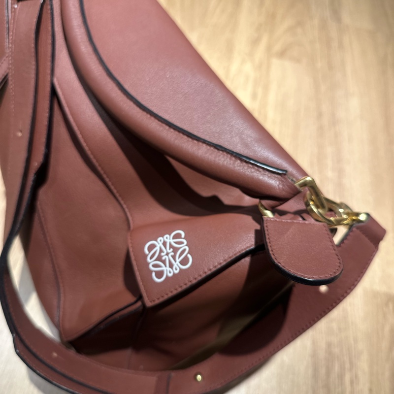 LOEWE Puzzle 大款 小牛皮拼圖包 楓葉紅|正品|322.30.K73|附背帶-17