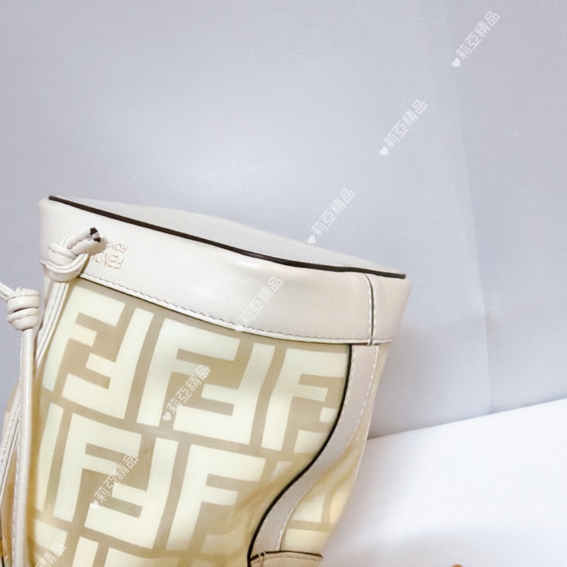 莉亞精品♡ Fendi 白老花水桶包二手美包-9