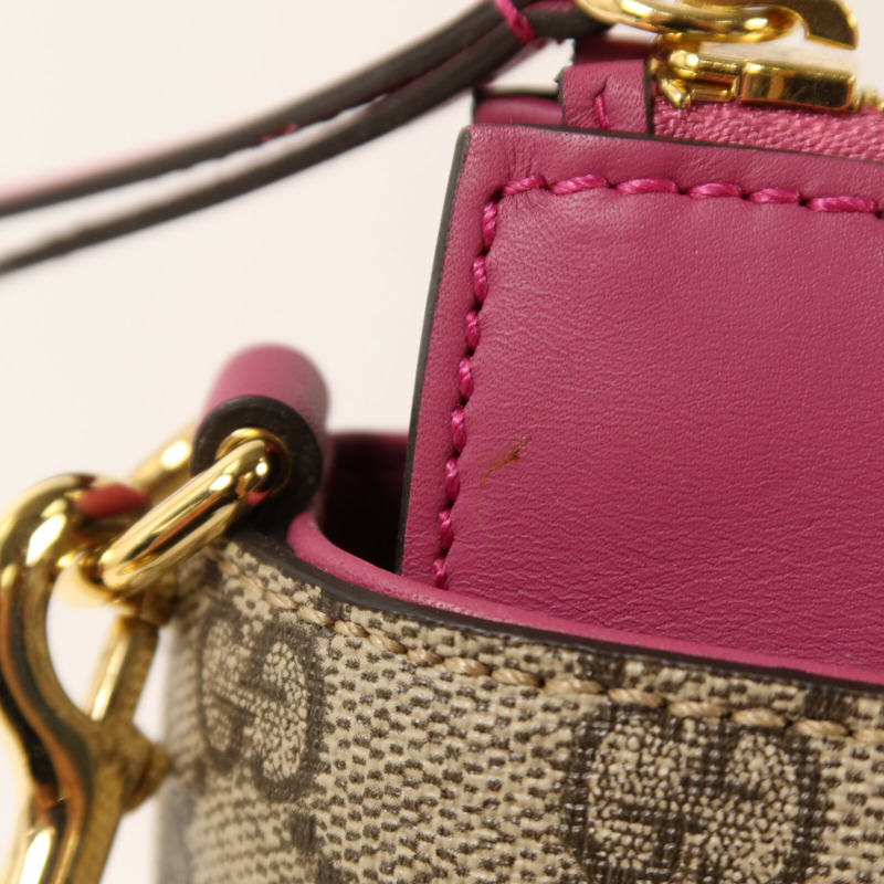 GUCCI 塗層帆布GG Supreme Mini Zip Bag金扣手挽肩背兩用袋-16