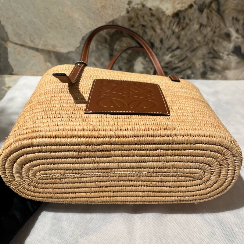 Loewe棕色邊方型竹編包-5