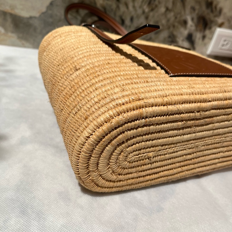 Loewe棕色邊方型竹編包-6