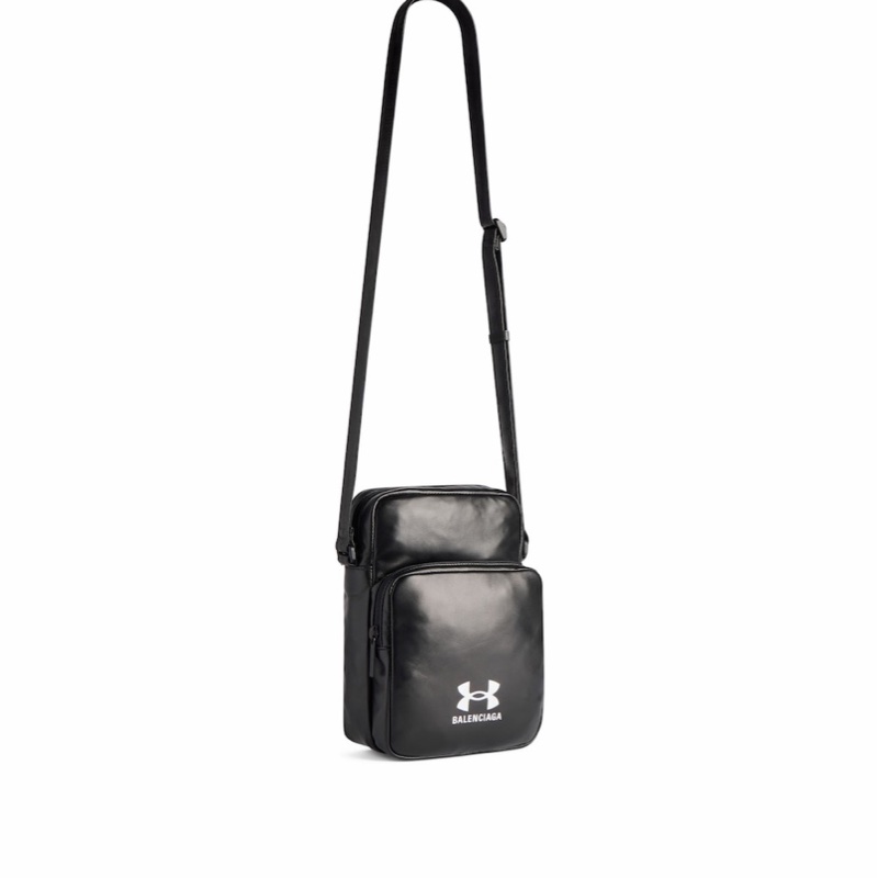 Balenciaga 男士 Balenciaga X Under Armour 拉鍊單肩包均碼碼16cm*6.9cm*21.9cm-0