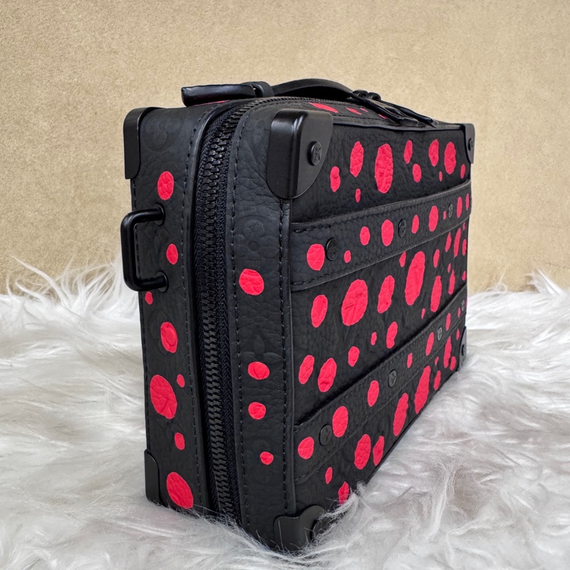 LV Solf Trunk x YK 草間彌生聯名款 晶片 近全新-2