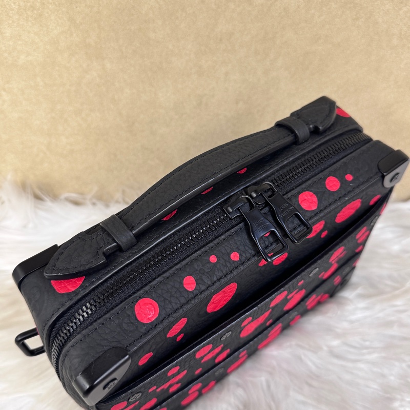 LV Solf Trunk x YK 草間彌生聯名款 晶片 近全新-7