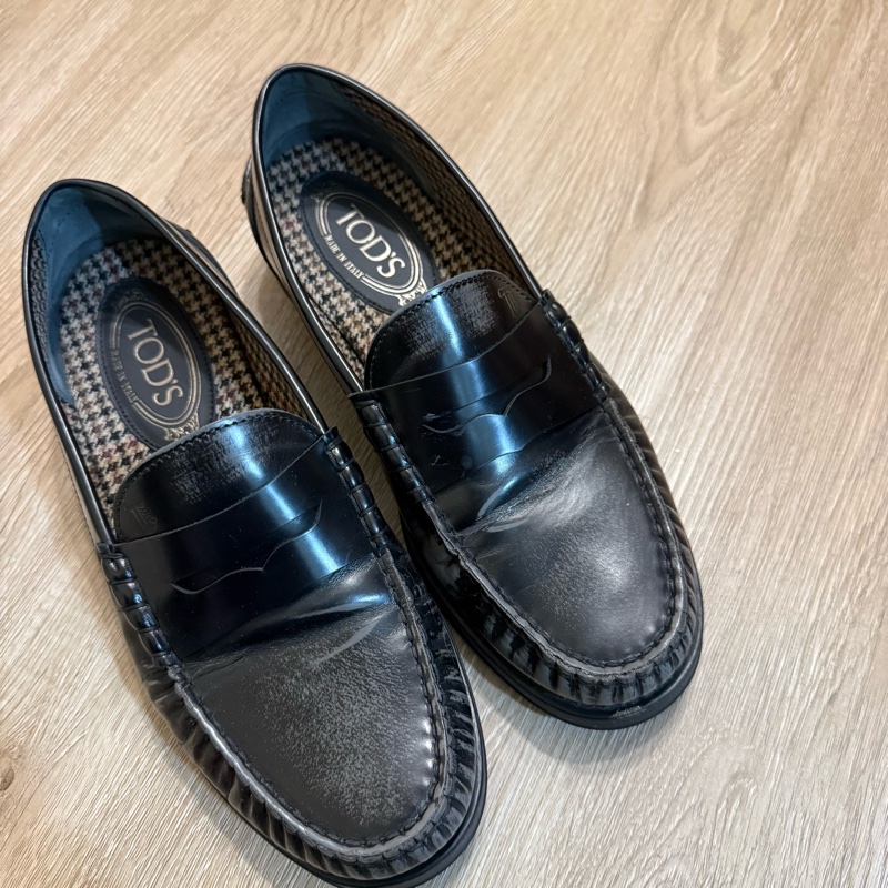 瑞奇二手精品 Tod’s 樂福鞋 仿舊款 美品-1