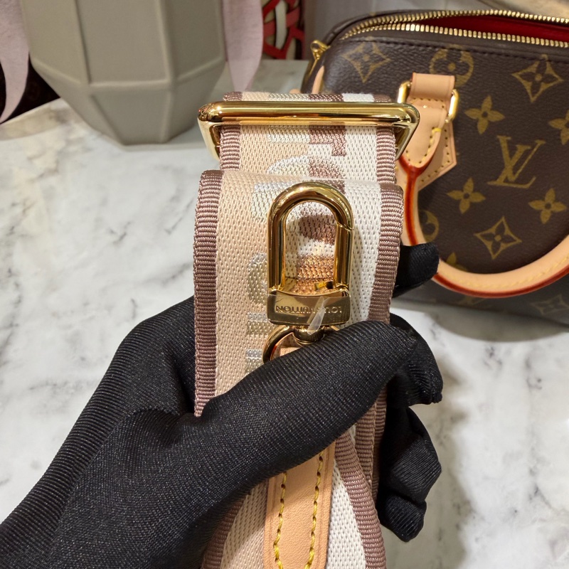 LV 原花SpeedyBandouliere20金釦手提肩斜背波士頓包M46222-6