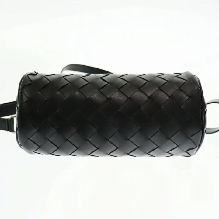 BV bottega veneta barrel 斜背包 圓筒包-6