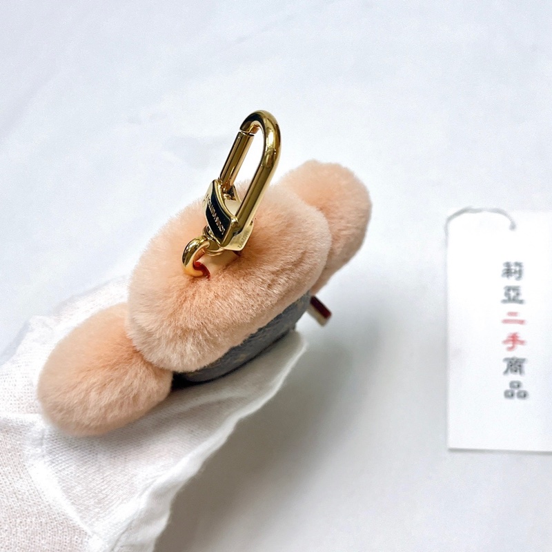 莉亞精品♡ LV Vivienne 水貂掛飾 粉 二手美品-6
