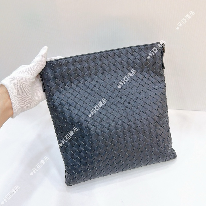 莉亞精品♡ BV 小編織深藍拉鍊斜背包 二手-2