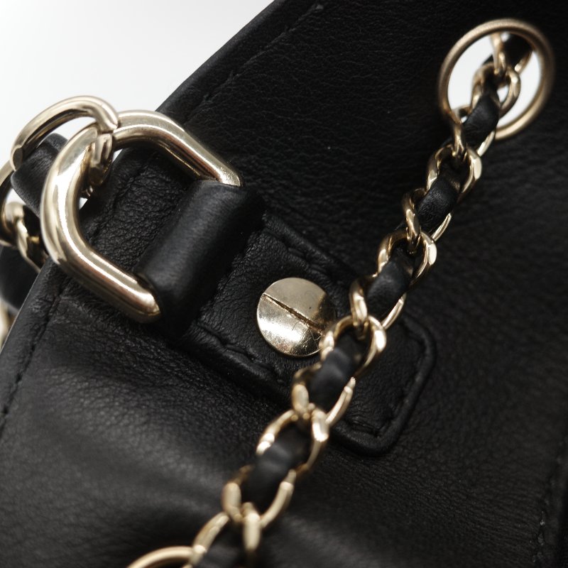 (超級新♥️閒置品)Chanel 香奈兒 黑色 菱格紋 山羊皮 皮穿練 鏈條 束口包 水桶包 斜挎包 AS1699-11