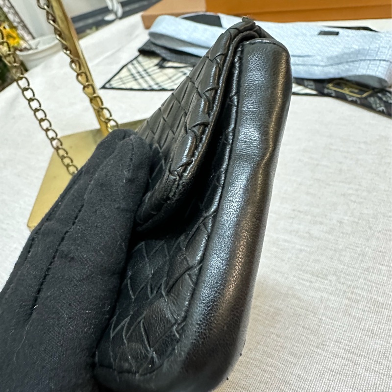 BOTTEGA VENETA 小包 斜背包 小廢包-3