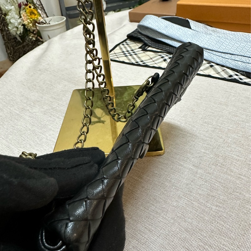 BOTTEGA VENETA 小包 斜背包 小廢包-14