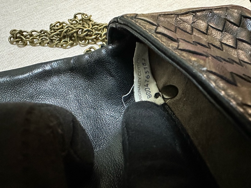 BOTTEGA VENETA 小包 斜背包 小廢包-24