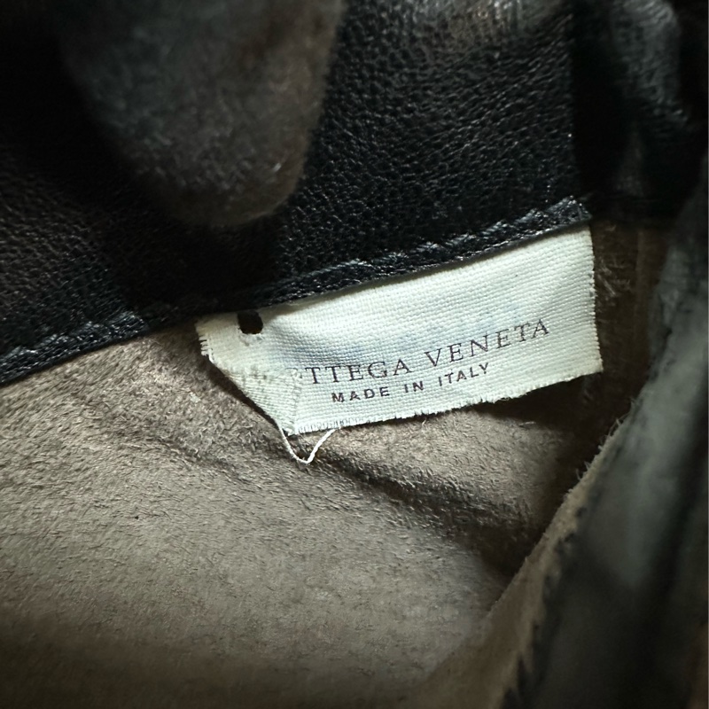 BOTTEGA VENETA 小包 斜背包 小廢包-25