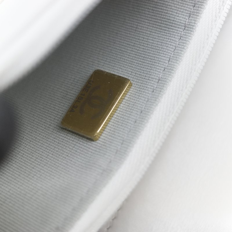 (春夏必備♥️)Chanel 香奈兒 白色菱格紋 牛皮 Handle 鏤空手柄 彩色皮穿鏈 WOC 鏈條錢包 斜挎包 手拿包 (卡位+手機位)-10