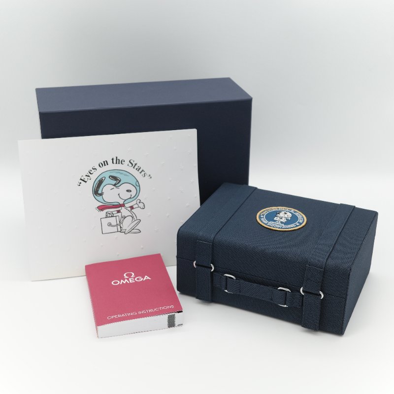 Omega 歐米茄 Speedmaster 超霸「史努比銀質獎」50 週年紀念版 銀白色 腕錶-6