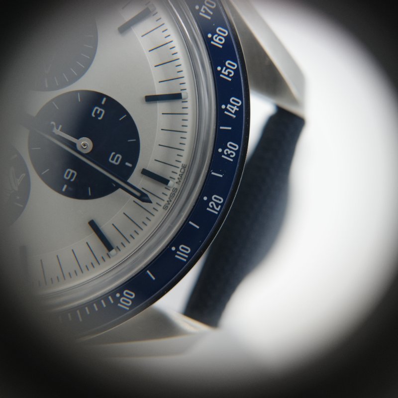 Omega 歐米茄 Speedmaster 超霸「史努比銀質獎」50 週年紀念版 銀白色 腕錶-18