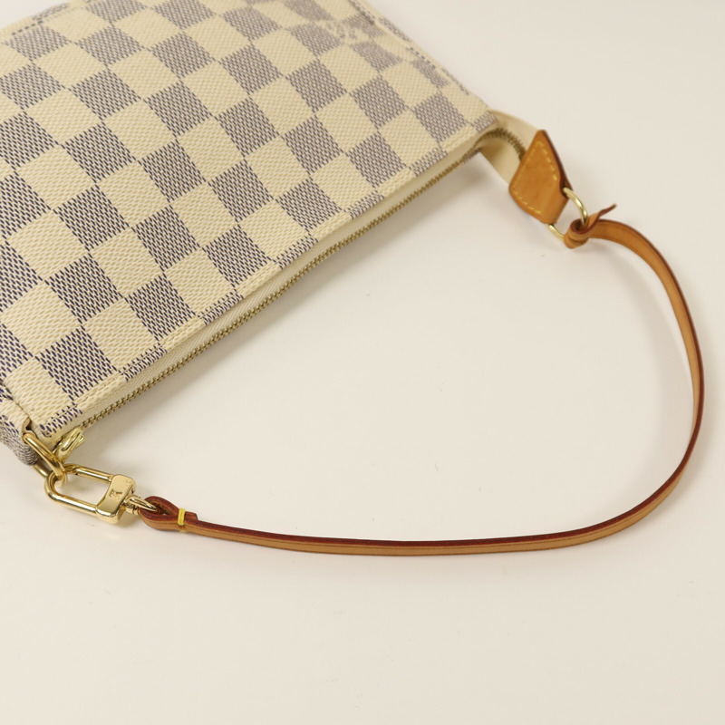 LOUIS VUITTON Damier Azur Pochette Accessories金扣手挽袋-7