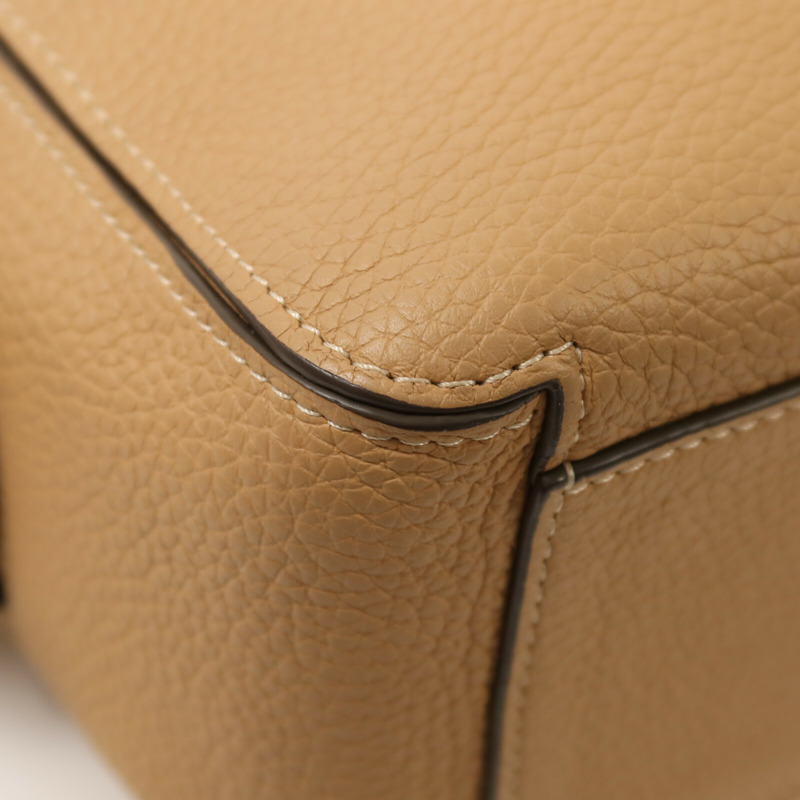 Delvaux 公牛皮革Cool Box Mini金扣手挽肩背兩用袋-10