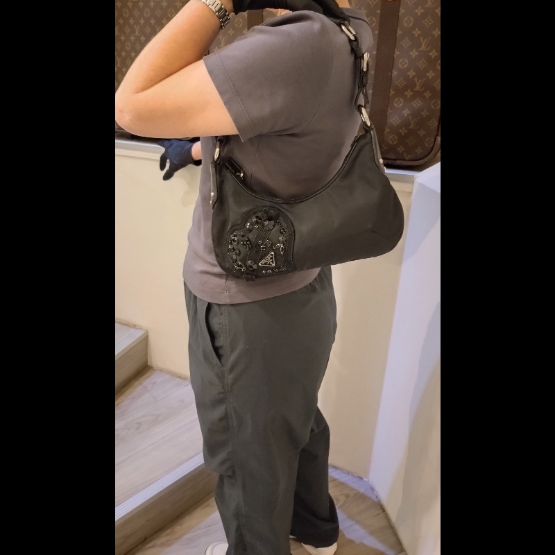 Prada 黑帆布水鑽愛心腋下包-4