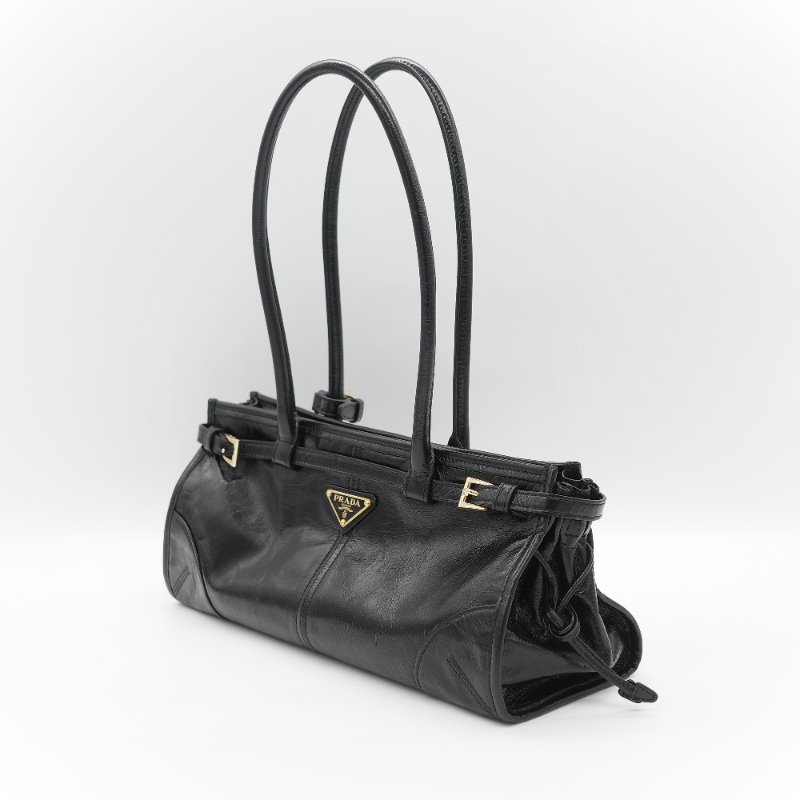 (25 年秋冬新款♥️閒置品)Prada 普拉達 Bonnie 中號 黑色皺褶 漆皮牛皮 托特包|專櫃 16 萬-2