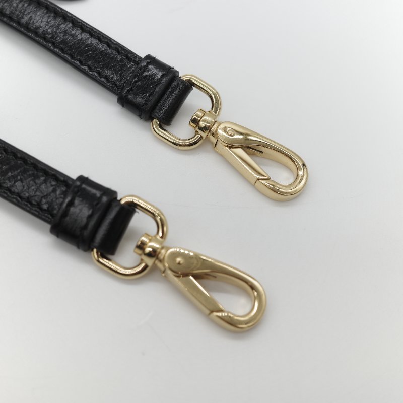 (25 年秋冬新款♥️閒置品)Prada 普拉達 Bonnie 中號 黑色皺褶 漆皮牛皮 托特包|專櫃 16 萬-24