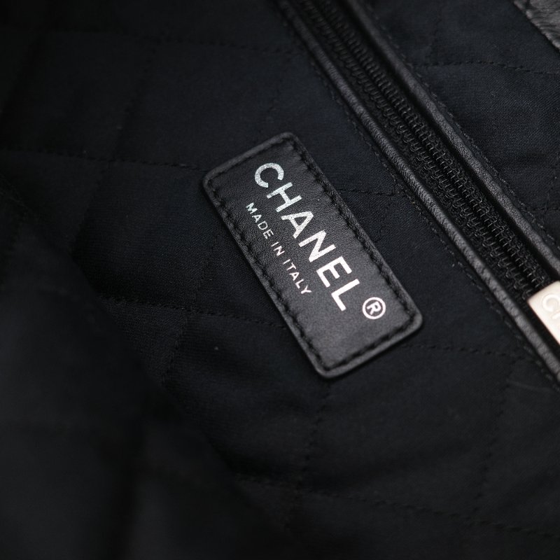 Chanel 香奈兒 22 Bag 小型 黑色亮面小牛皮 銀色金屬 手提包 單肩包-17