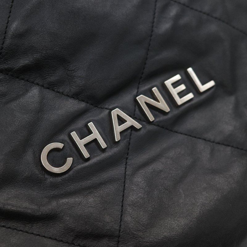 Chanel 香奈兒 22 Bag 小型 黑色亮面小牛皮 銀色金屬 手提包 單肩包-21