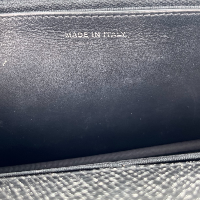 「JL精品代購」香奈兒黑銀閃粉魚子醬牛皮woc鏈條信封包-20