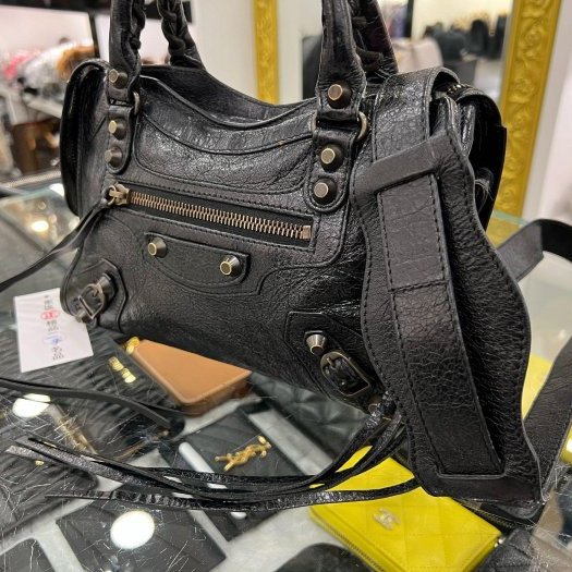 東區正精品㊣BALENCIAGA Mini City 300295 黑色羊皮小釦斜背包機車包 RA1859-1