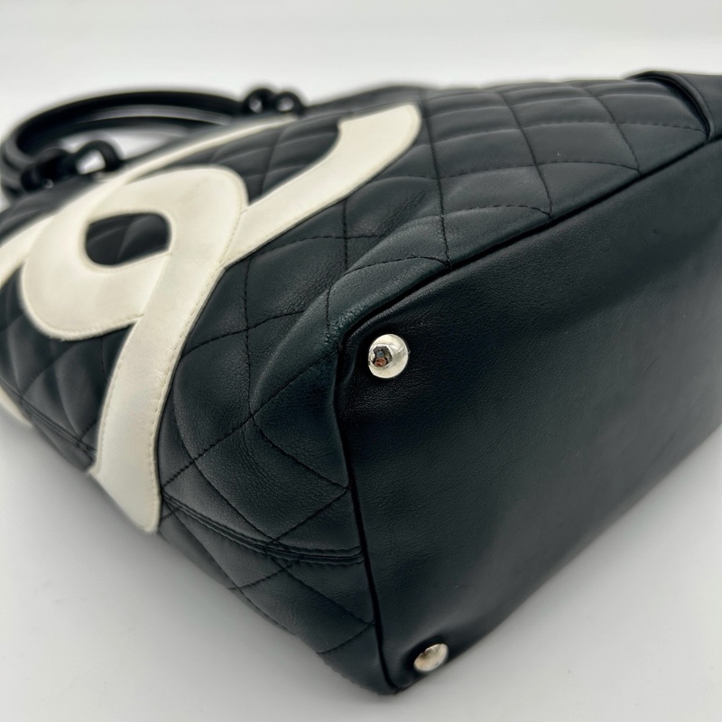 「JL精品代購」香奈兒黑白牛皮康鵬菜籃子小號-8