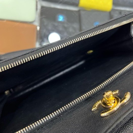 東區正精品㊣CHANEL Shoulder Bag 香奈兒黑色荔枝皮牛皮金鍊前口袋拉鍊手提包斜背包背包 RZ631-11