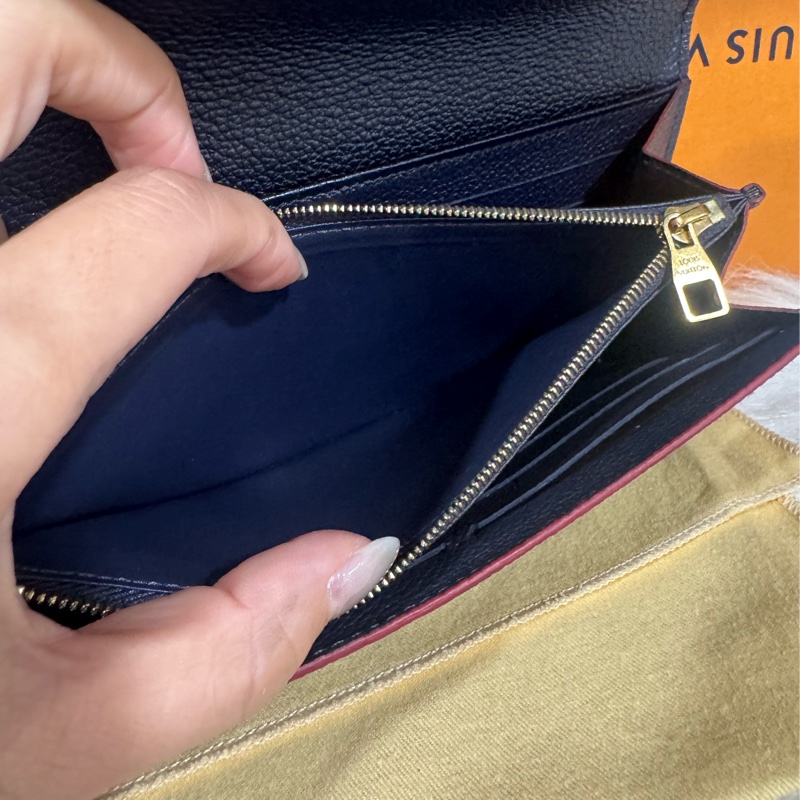 Lv 發財長夾-11