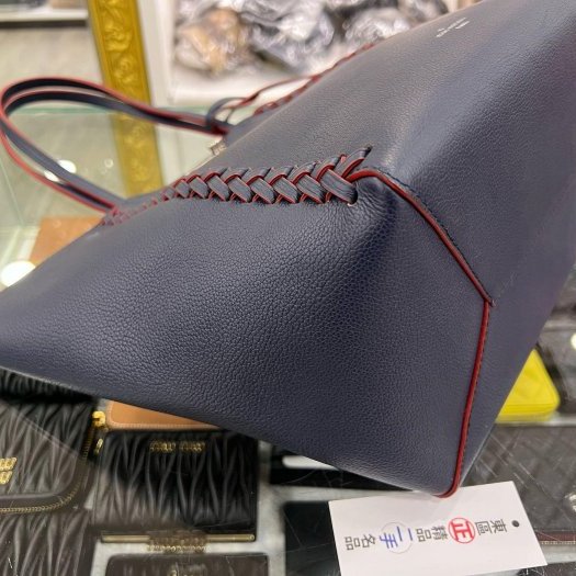 東區正精品㊣LOUIS VUITTON LV LOCKME 深藍色牛皮銀釦紅色內裡肩背包購物袋 RZ6310-9