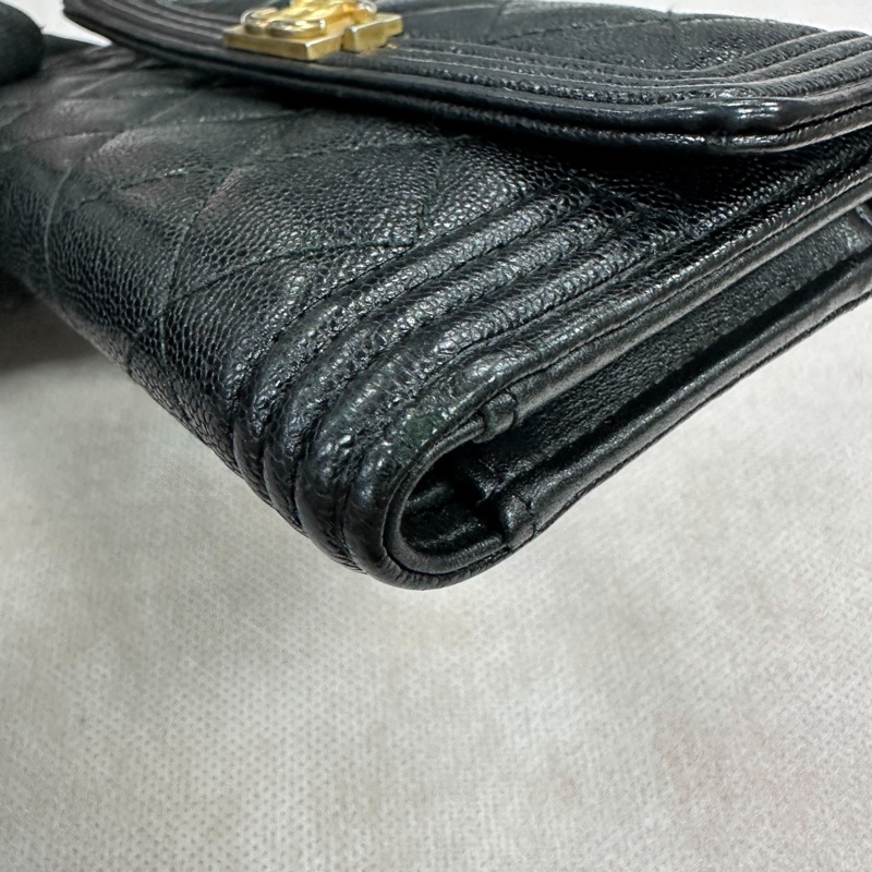 CHANEL | BOY 系列 黑金荔枝皮三折中夾-8