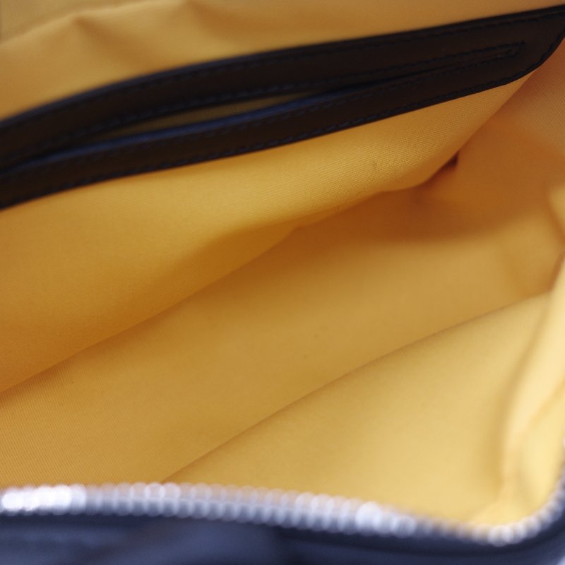 Goyard 戈雅 Cap Vert PM 經典黑色 帆布 小牛皮 小號拉鍊相機包-15